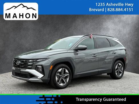 Used 2025 Hyundai Tucson SEL FWD image 1
