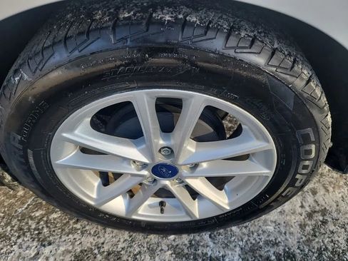 Used 2016 Ford Focus SE image 25