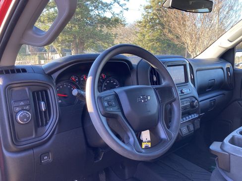 Used 2020 Chevrolet Silverado 1500 Custom w/ Rally Edition image 9