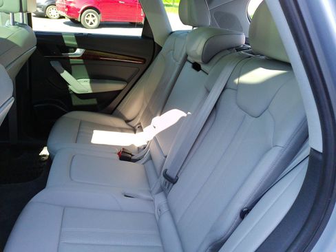 Used 2018 Audi Q5 2.0T Premium Plus AWD/4WD image 27