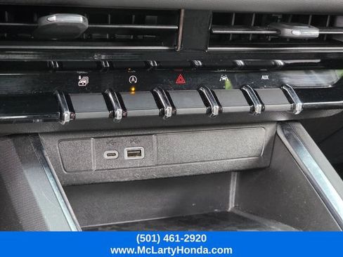 Used 2024 GMC Canyon Elevation w/ Convenience Package AWD/4WD image 23