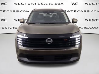 Used 2025 Nissan Kicks SR FWD video 2