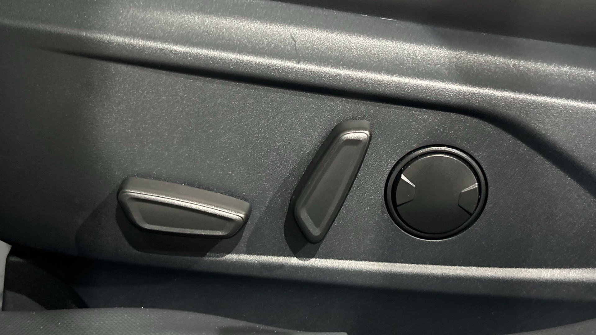 New 2025 Ford Mustang Mach-E Premium AWD/4WD image 42