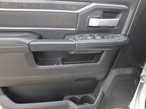 Used 2024 RAM 2500 Big Horn image 23