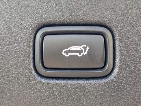 Used 2024 Hyundai Palisade SEL w/ Premium Package image 14