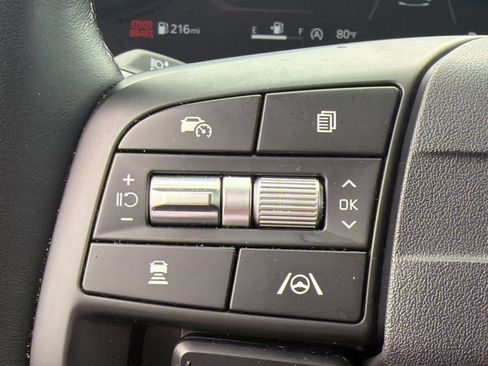 Used 2026 Kia Sportage SX FWD image 16