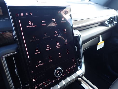 New 2026 GMC Yukon Elevation image 23