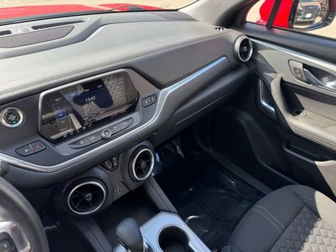 Certified 2021 Chevrolet Blazer LT image 21