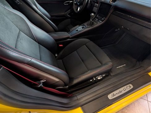Used 2024 Porsche 718 Boxster GTS w/ GTS Interior Package RWD image 5