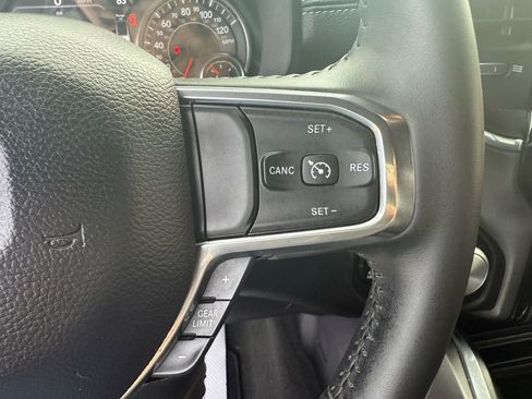 Used 2024 RAM 1500 Laramie image 32