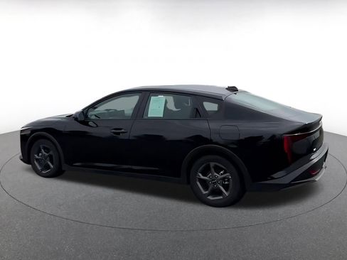 Used 2025 Kia K4 LXS FWD image 24