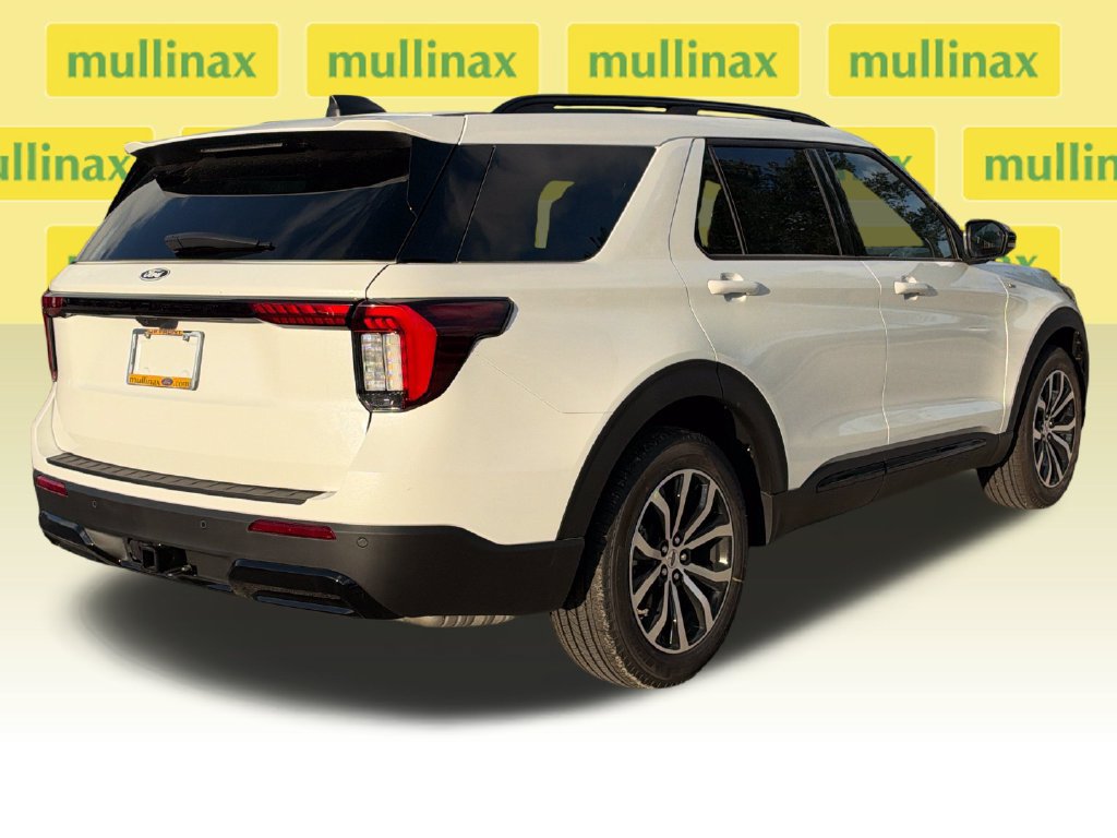 New 2027 Ford Explorer ST-Line RWD image 15