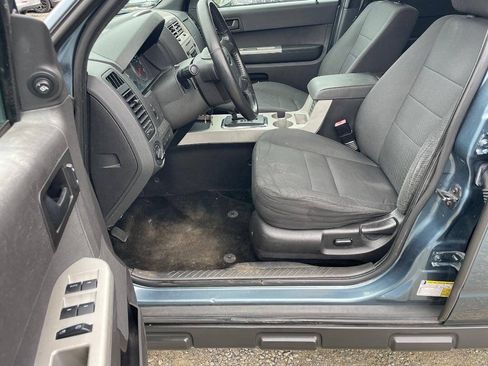 Used 2011 Ford Escape XLT FWD image 10
