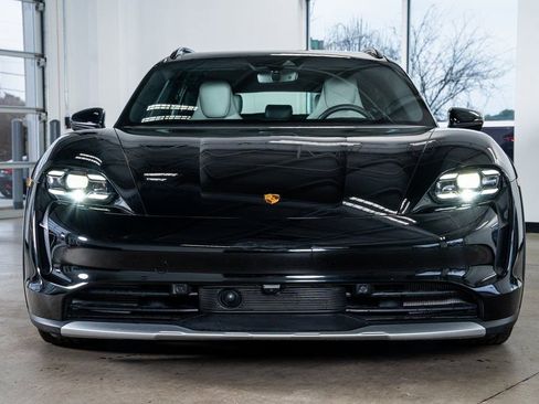 Used 2024 Porsche Taycan 4S w/ Premium Package image 3