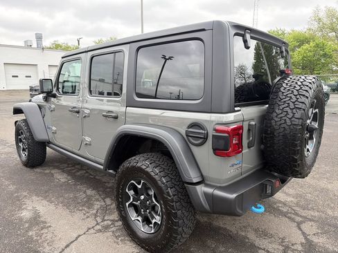 Used 2023 Jeep Wrangler Unlimited Rubicon 4xe w/ Cold Weather Group AWD/4WD image 3