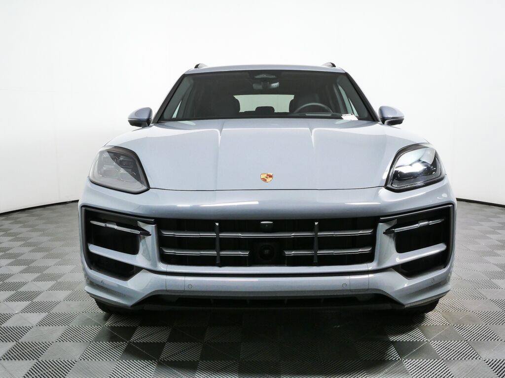 Certified 2026 Porsche Cayenne S AWD/4WD image 36