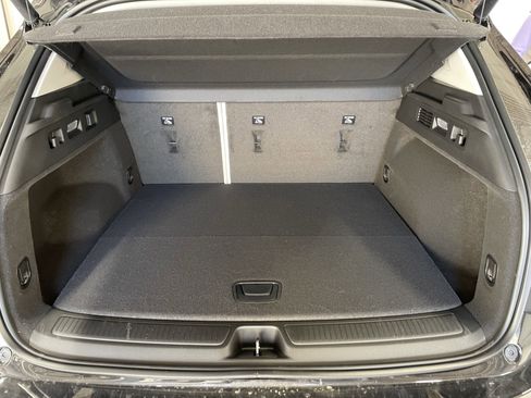 New 2026 Buick Envision Avenir image 9