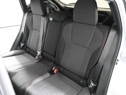 Used 2024 Subaru Impreza 2.0i Sport image 11