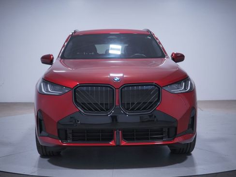 Used 2025 BMW X3 xDrive30i w/ M Sport Package image 4