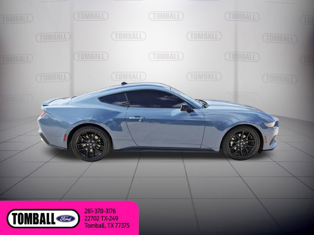 Used 2024 Ford Mustang Coupe RWD image 8