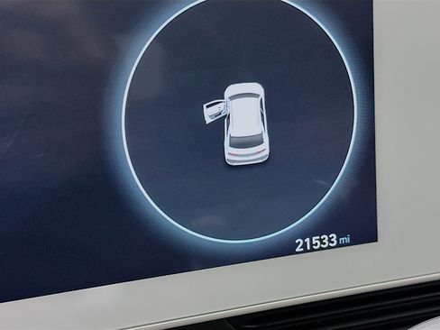 Used 2024 Hyundai Ioniq 5 SE RWD image 18
