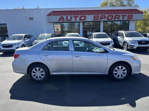 Used 2013 Toyota Corolla L image 4