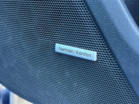 Used 2018 Subaru Crosstrek 2.0i Limited image 20