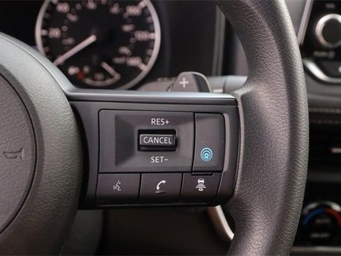 Certified 2024 Nissan Rogue SV image 13