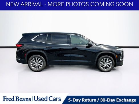 Used 2026 Buick Enclave Preferred AWD/4WD image 9