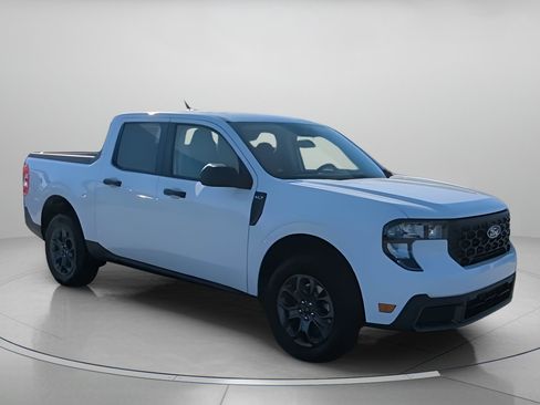 New 2026 Ford Maverick XLT w/ 4K Tow Package AWD/4WD image 39