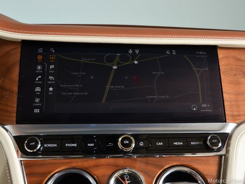 Used 2022 Bentley Continental GT image 39