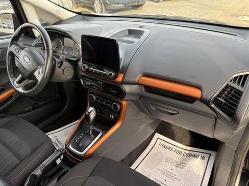 Used 2021 Ford EcoSport SE w/ SE Appearance Package image 18