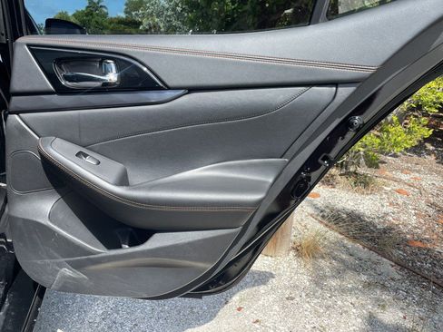Used 2023 Nissan Maxima SR w/ Sport Mat Group FWD image 30