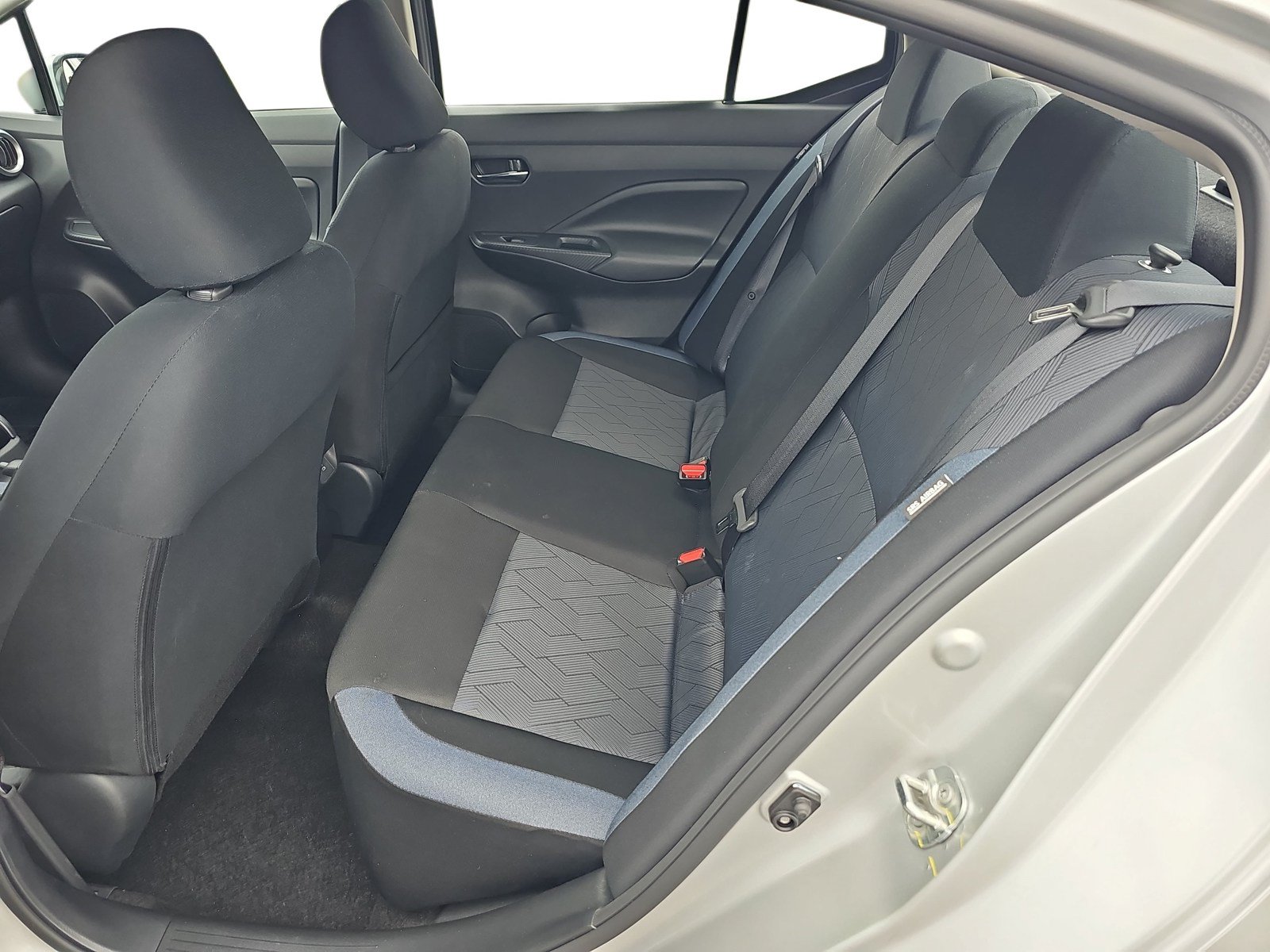 Used 2025 Nissan Versa SV w/ Trunk Package FWD image 11