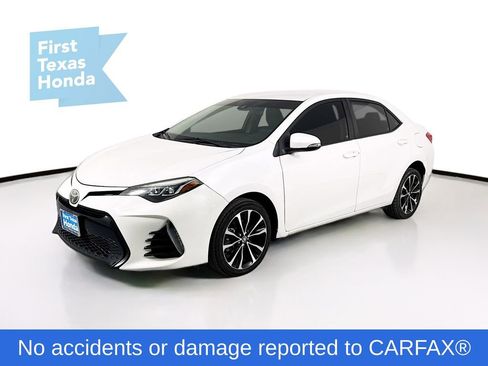 Used 2017 Toyota Corolla L image 3