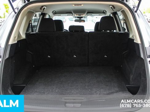 Used 2024 Nissan Rogue S FWD image 21