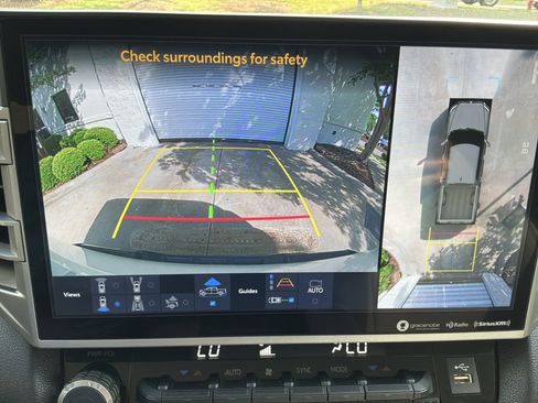 Used 2022 Toyota Tundra SR5 image 25