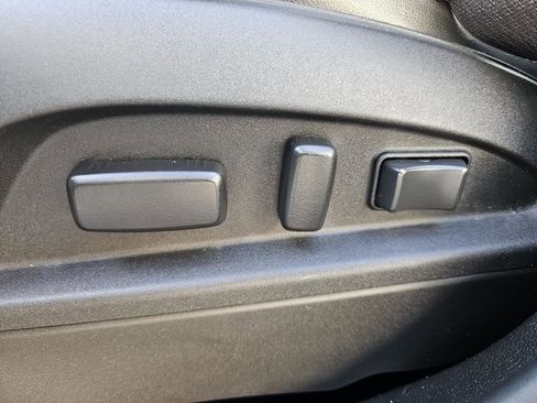 Used 2017 GMC Terrain SLT w/ Open Road Package image 8