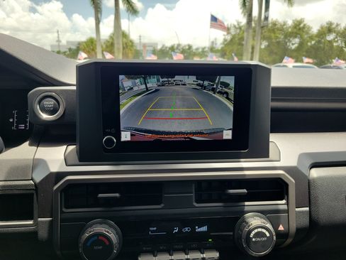Used 2026 Toyota 4Runner SR5 AWD/4WD image 27