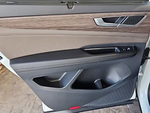 New 2026 Volkswagen Atlas SEL image 22