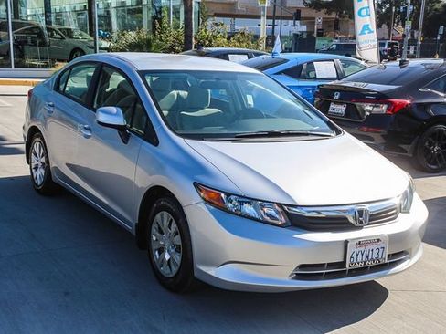 Used 2012 Honda Civic LX image 3