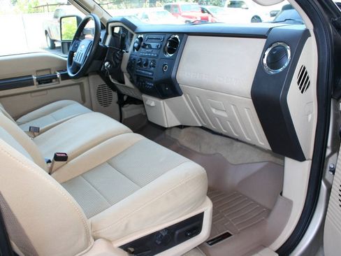 Used 2008 Ford F250 XLT AWD/4WD image 13
