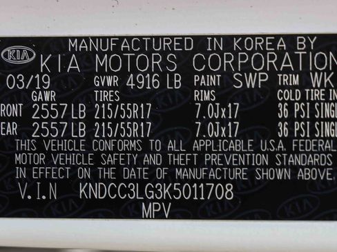 Certified 2019 Kia Niro EX w/ Cold Weather Package 2.0 FWD image 29