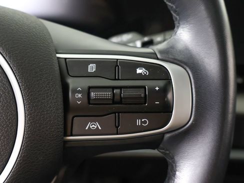 Used 2025 Kia Sportage EX w/ Premium Package AWD/4WD image 44