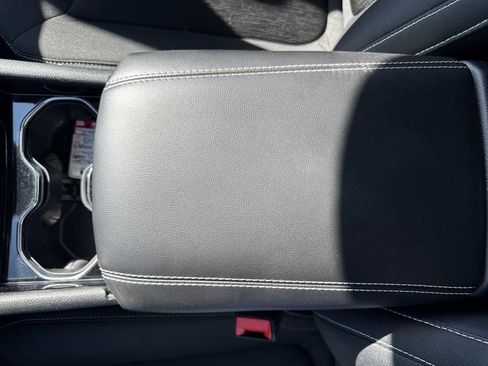 Used 2022 Jeep Grand Cherokee L Laredo w/ Luxury Tech Group I image 30