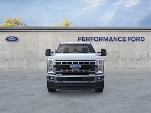 New 2024 Ford F350 XLT w/ FX4 Off-Road Package AWD/4WD image 6