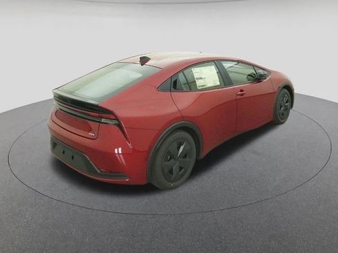 New 2026 Toyota Prius LE image 9