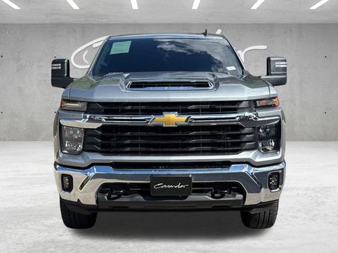 Used 2024 Chevrolet Silverado 2500 LT AWD/4WD image 23
