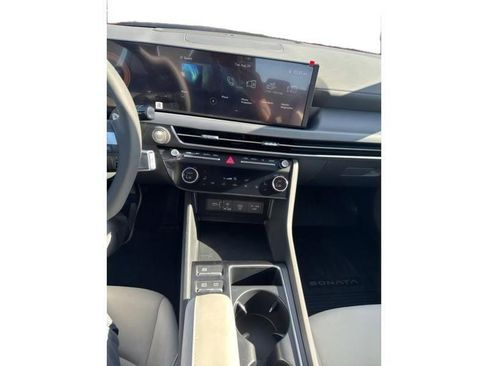 New 2024 Hyundai Sonata SEL AWD/4WD image 3
