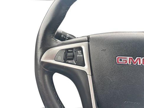 Used 2017 GMC Terrain SLE w/ Convenience Package FWD image 32